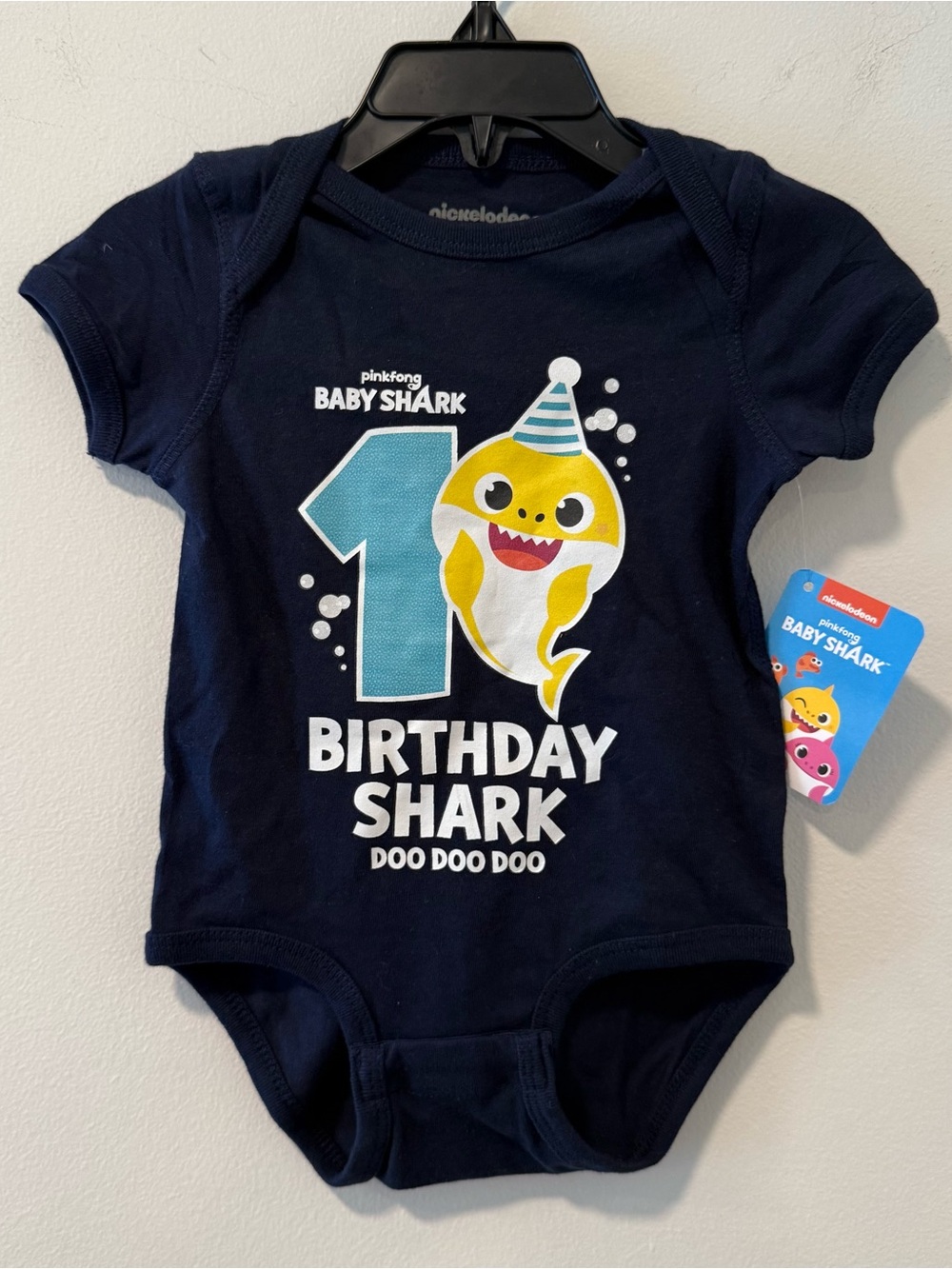Nickelodeon Pinking Baby Shark Size 12 NWT #Lux-K